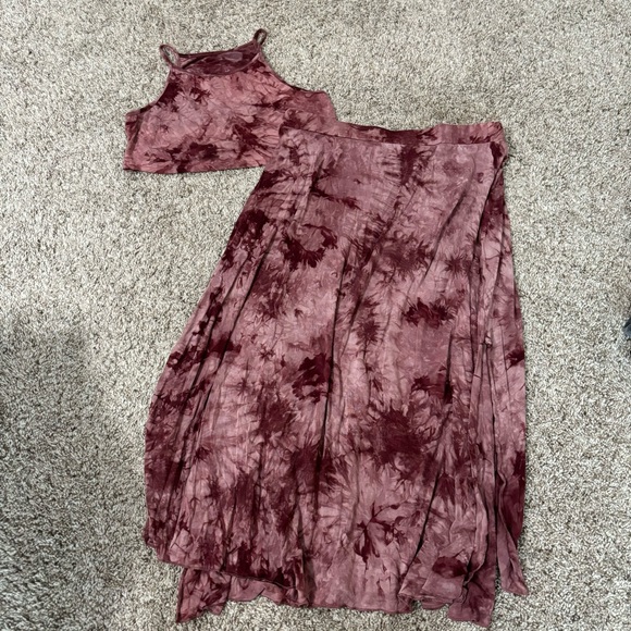 SHEIN Dresses & Skirts - SHEIN VCAY Plus Tie Dye Cami Top & Split Thigh Skirt